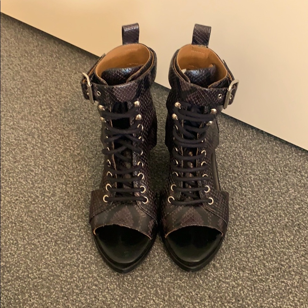 CHLOE Rylee Boot Size 37.5